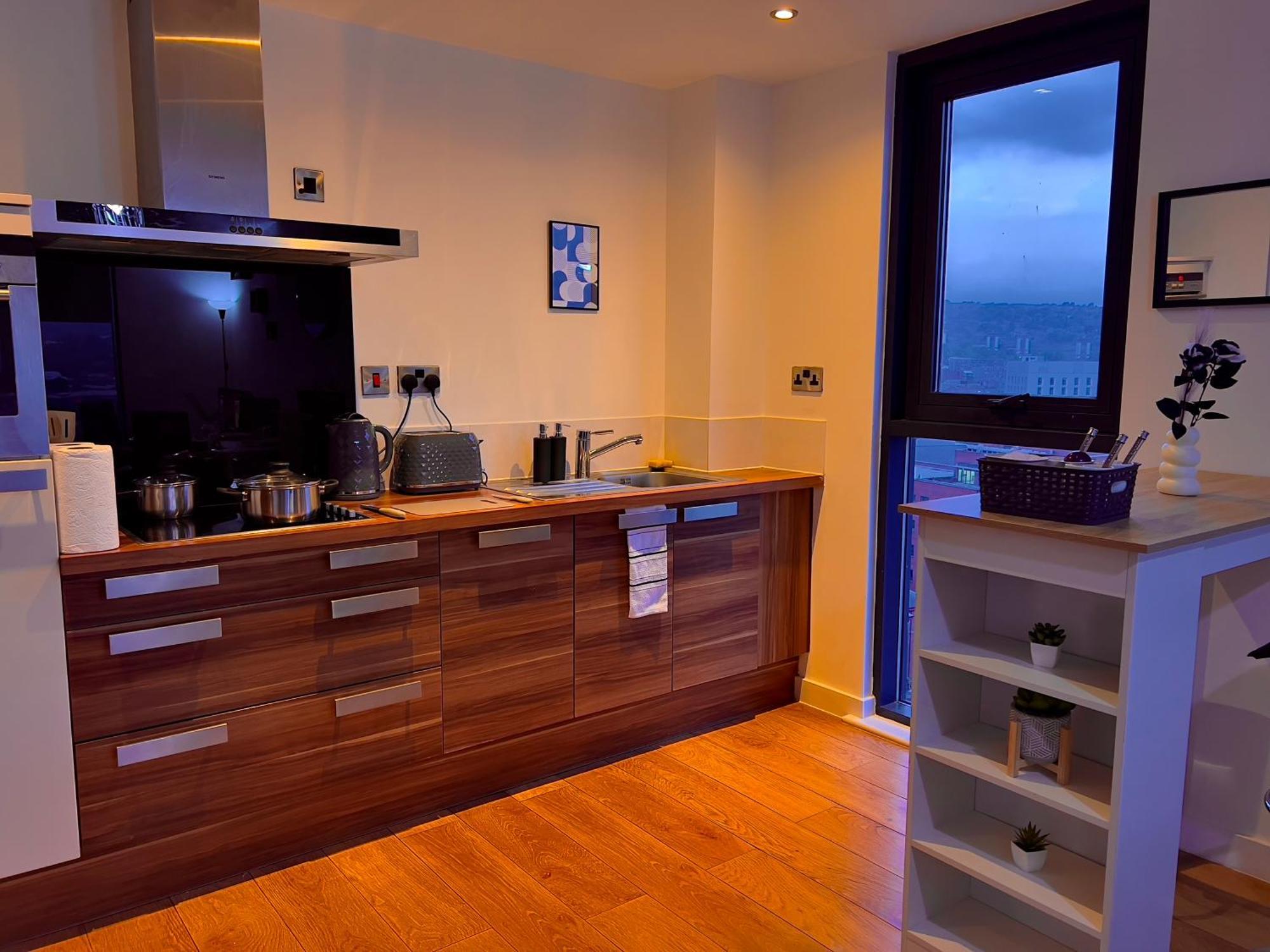 Penthouse Gem, Central, Scenic Views, Stylish, Modern, City Centre 2Br Σέφιλντ Εξωτερικό φωτογραφία
